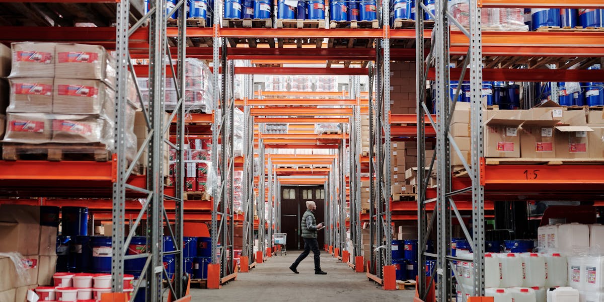 fulfillment vs dropshipping